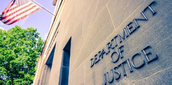 Scammer Posed as Trump-Vance Official to Steal $250K in Crypto, DOJ Says Scammer Posed as Trump-Vance Official to Steal $250K in Crypto, DOJ Says