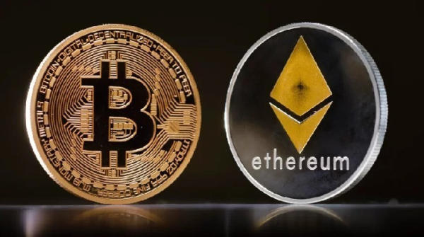 According to QCP Capital's Latest Analysis, Bitcoin is at $116,000–$120,000, with All Eyes on the Fed's Interest Rate Decision! Here are the Details