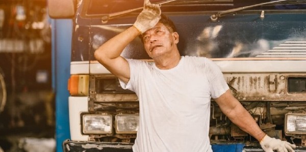 Heatwaves Age Your Body Like Smoking or Drinking, 15-Year Study Finds