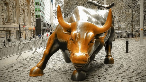 Bitcoin Futures Open Interest Nears $79B as Options Skew Bullish