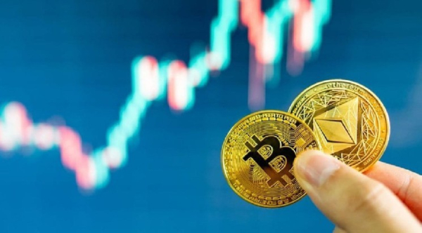 What’s the Latest on Bitcoin? Analysis Firm Issues Hot Market Warning