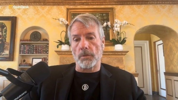 Strategy’s Equity Shift Is No Retreat From Bitcoin Strategy, Benchmark Says