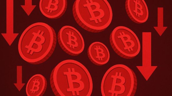 XRP, SOL Break Ahead with Bullish Reset in Sentiment as Bitcoin and Ether Stay Stuck in the Gloom