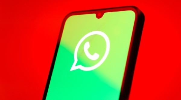 Scammers Are Posing as Bank CEOs in WhatsApp Groups to Steal Your Money Scammers Are Posing as Bank CEOs in WhatsApp Groups to Steal Your Money