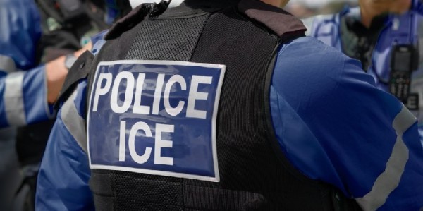 'Nothing Illegal': Creator of ICE Tracking App Plans Legal Action After Apple Removal 'Nothing Illegal': Creator of ICE Tracking App Plans Legal Action After Apple Removal