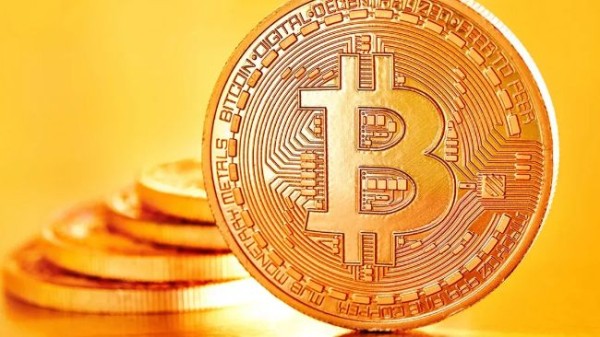 Bitcoin Breaks $119,000: Analyst Says $139,000 Could Be Next