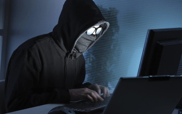 Watch Out: Hack Claims in an Altcoin Are Under the Spotlight – Developers Issue a Statement