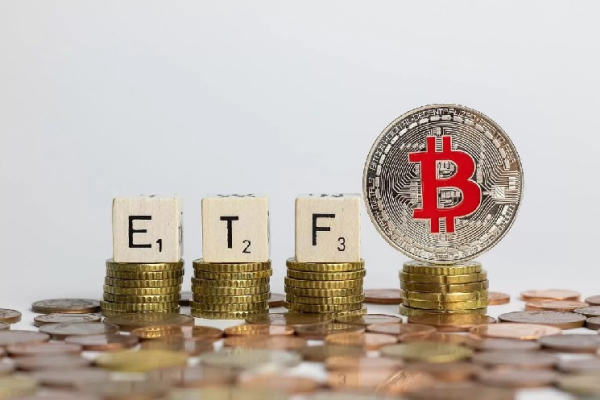 US Spot Bitcoin ETFs Continue Weekly Negative Streak! Here's the Latest Data